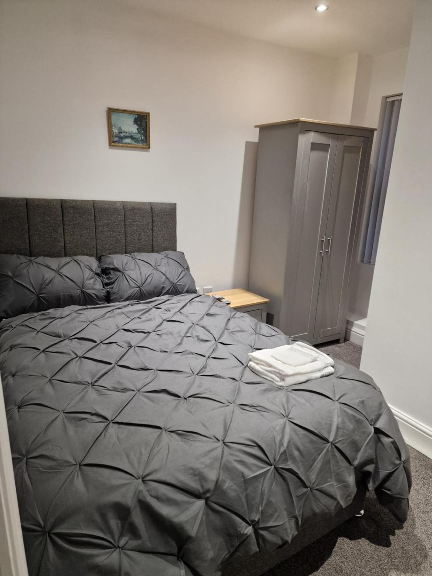 Beautiful Double Bedroom リヴァプール エクステリア 写真